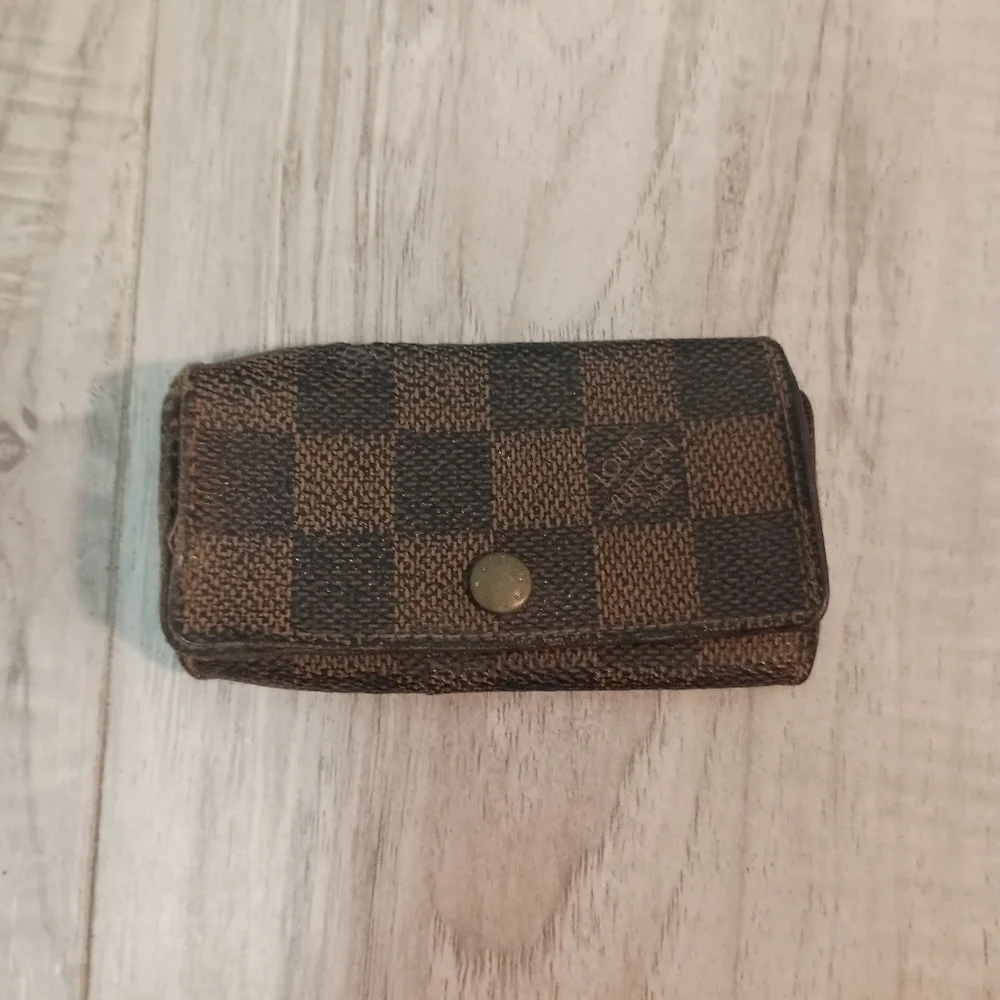 louis vuitton damier eben key card holder